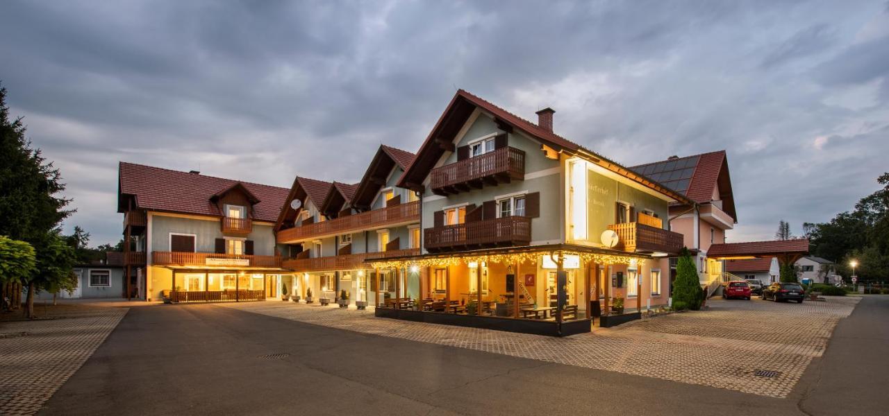Hotel Altneudoerflerhof باد رادكرسبرغ المظهر الخارجي الصورة